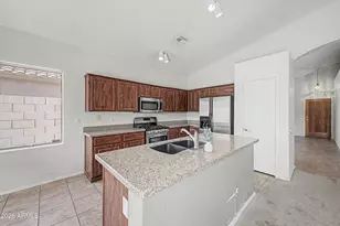 21030 N 66th Ln, Glendale, AZ 85308 - Photo 7