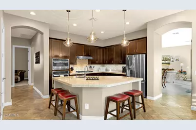 399 E Las Colinas Place, Chandler, AZ 85249 - Photo 5