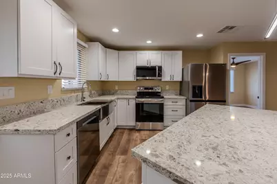 10201 N 99th Avenue #165, Peoria, AZ 85345 - Photo 11