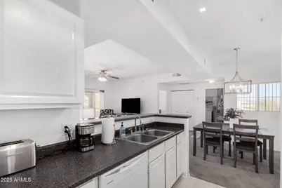 13700 N Fountain Hills Boulevard #235, Fountain Hills, AZ 85268 - Photo 5