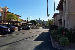 10410 N Cave Creek Rd, Phoenix, AZ 85020 - Photo 9