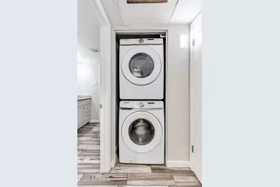 4545 N 67th Avenue #1423, Phoenix, AZ 85033 - Photo 15