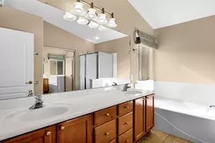 3061 E Cherry Hills Pl, Chandler, AZ 85249 - Photo 11