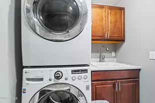 1038 S 38th St, Mesa, AZ 85206 - Photo 27