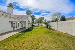 1038 S 38th St, Mesa, AZ 85206 - Photo 43