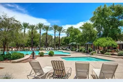 955 S Henry Lane, Gilbert, AZ 85296 - Photo 37