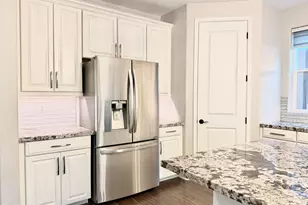 1732 W Myrna Ln, Tempe, AZ 85284 - Photo 3