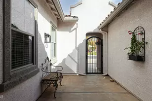 13678 S 176th Ave, Goodyear, AZ 85338 - Photo 5