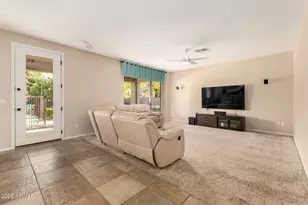 19231 S 185th Dr, Queen Creek, AZ 85142 - Photo 9