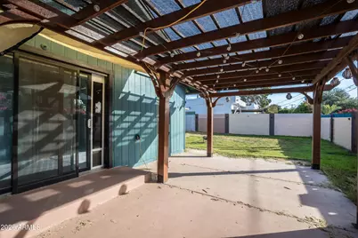 4529 E Heatherbrae Drive, Phoenix, AZ 85018 - Photo 15