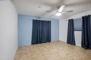 4529 E Heatherbrae Dr, Phoenix, AZ 85018 - Photo 9