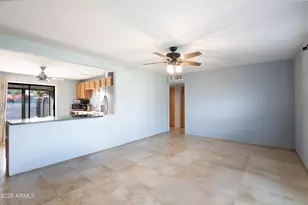 4529 E Heatherbrae Dr, Phoenix, AZ 85018 - Photo 7