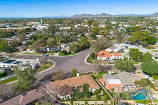 215 E Orange Dr, Phoenix, AZ 85012 - Photo 43