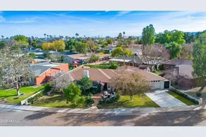 215 E Orange Drive, Phoenix, AZ 85012 - Photo 41