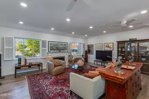 215 E Orange Dr, Phoenix, AZ 85012 - Photo 9