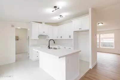 1028 S Holben Place, Avondale, AZ 85323 - Photo 7