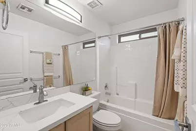 3022 E Capitan Dreyfus Avenue, Phoenix, AZ 85032 - Photo 17