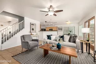 2251 E Parkside Ln, Phoenix, AZ 85024 - Photo 1