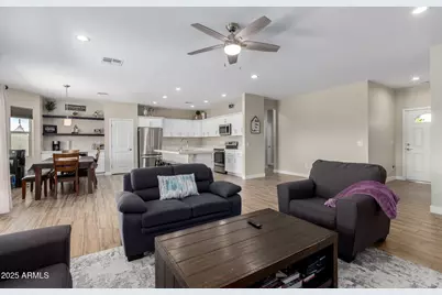 8944 W Century Drive, Arizona City, AZ 85123 - Photo 7