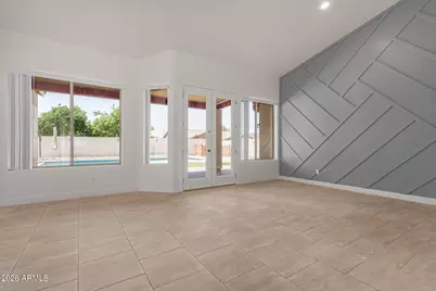 4327 E Sands Drive, Phoenix, AZ 85050 - Photo 5