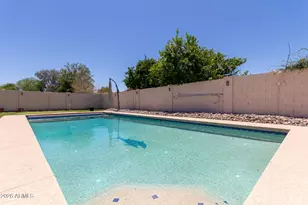 4327 E Sands Dr, Phoenix, AZ 85050 - Photo 27