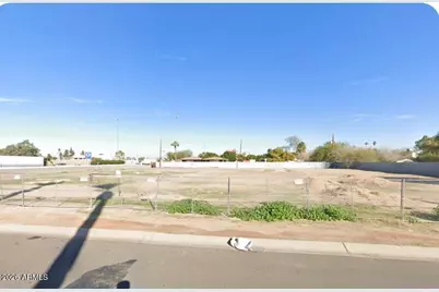 2450 W Hayward Avenue #1, Phoenix, AZ 85021 - Photo 1