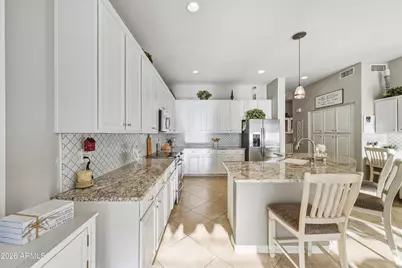 16635 S 12th Avenue, Phoenix, AZ 85045 - Photo 15