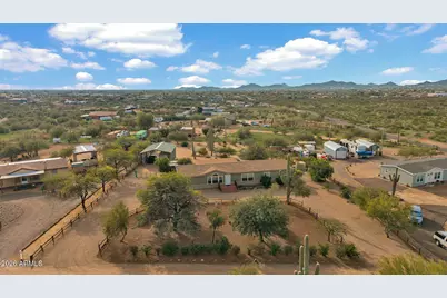 38413 N 16th Street, Phoenix, AZ 85086 - Photo 11