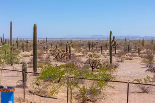 209 S Hidden Valley Rd, Maricopa, AZ 85139 - Photo 33