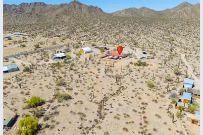 209 S Hidden Valley Road, Maricopa, AZ 85139 - Photo 35