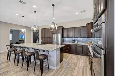 18615 W Acacia Drive, Goodyear, AZ 85338 - Photo 11