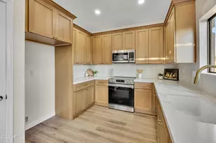 14529 N 87th Ave, Peoria, AZ 85381 - Photo 9