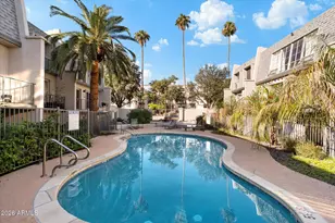 1018 E Osborn Rd, Phoenix, AZ 85014 - Photo 1