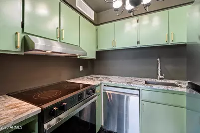 1018 E Osborn Road #E, Phoenix, AZ 85014 - Photo 11