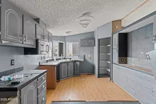 865 W Mountain View Ln, Quartzsite, AZ 85346 - Photo 9