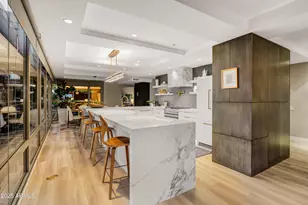 7167 E Rancho Vista Dr, Scottsdale, AZ 85251 - Photo 7