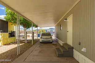 2650 W Union Hills Dr, Phoenix, AZ 85027 - Photo 33