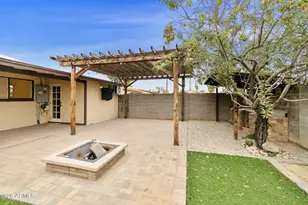 1249 W Oakland St, Chandler, AZ 85224 - Photo 21