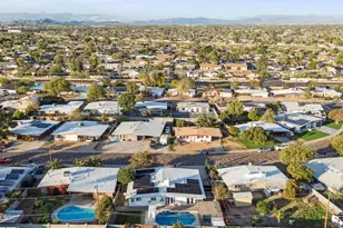 3725 E Paradise Dr, Phoenix, AZ 85028 - Photo 47