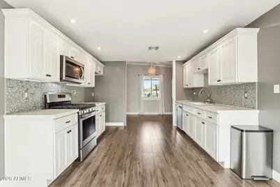 3725 E Paradise Drive, Phoenix, AZ 85028 - Photo 29