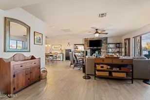 8543 E Jackrabbit Rd, Scottsdale, AZ 85250 - Photo 5