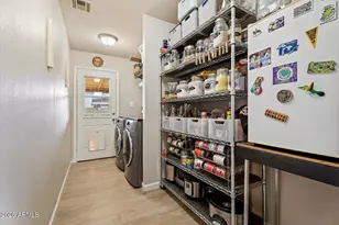 8543 E Jackrabbit Rd, Scottsdale, AZ 85250 - Photo 29