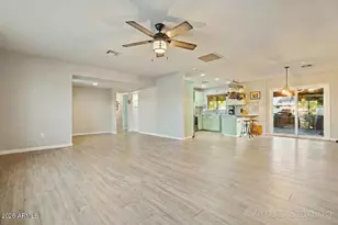 8543 E Jackrabbit Rd, Scottsdale, AZ 85250 - Photo 11