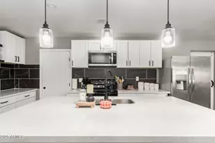 45001 W Honeycutt Ave, Maricopa, AZ 85139 - Photo 7