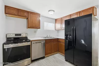 451 E 10th Avenue, Apache Junction, AZ 85119 - Photo 9