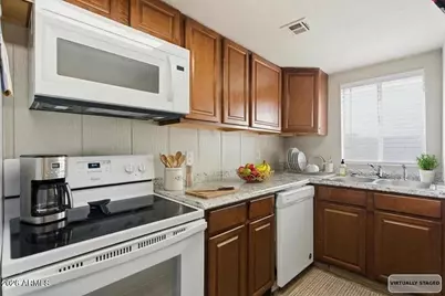 451 E 10th Avenue, Apache Junction, AZ 85119 - Photo 17