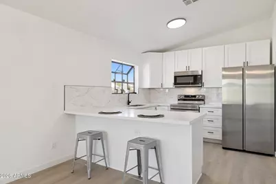 5108 E Shomi Street, Phoenix, AZ 85044 - Photo 3