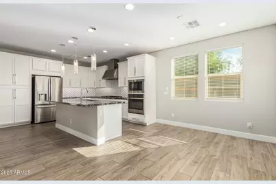 1873 S Follett Way, Gilbert, AZ 85295 - Photo 11