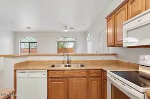 17365 N Cave Creek Rd, Phoenix, AZ 85032 - Photo 13