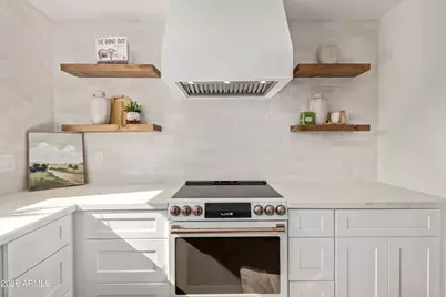 7638 E Northland Drive, Scottsdale, AZ 85251 - Photo 9